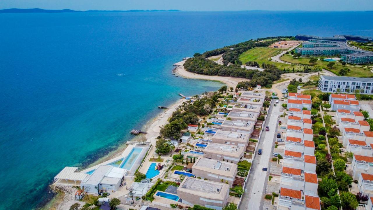 Locus Apartments Petrcane Esterno foto